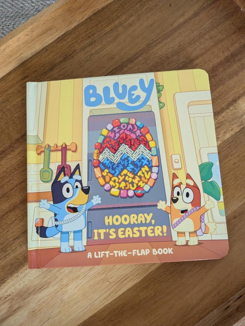 Bluey "Hooray, Its Easter! A Lift-the-Flap Book